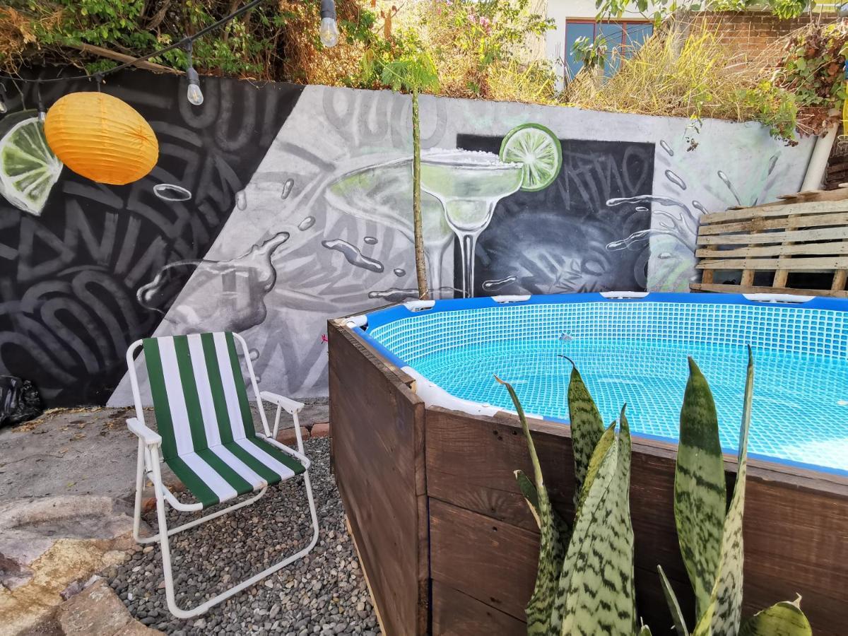 Margaritas Hostel Puerto Vallarta Eksteriør billede